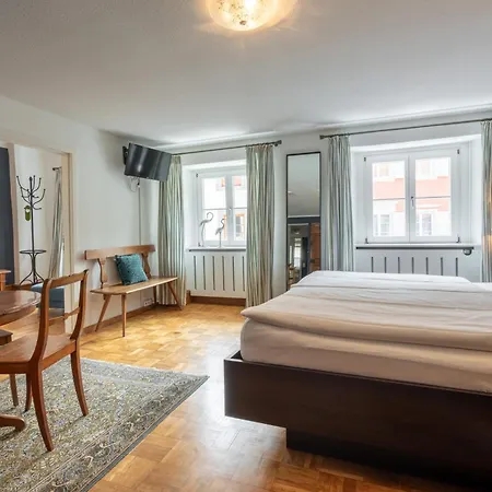 Hotel Am Fischmarkt 3*